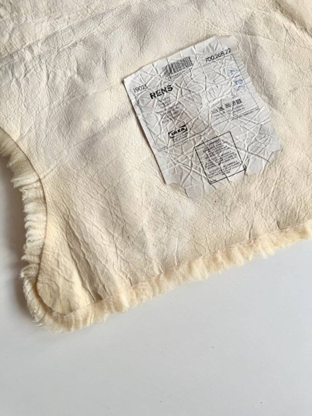IKEA Rens 100% Sheepskin Fur Rug - Picture 11 of 12